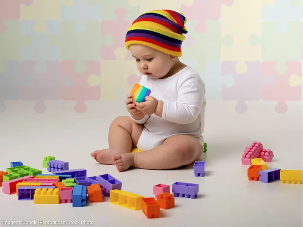 Como identificar os sinais de autismo em crianças pequenas